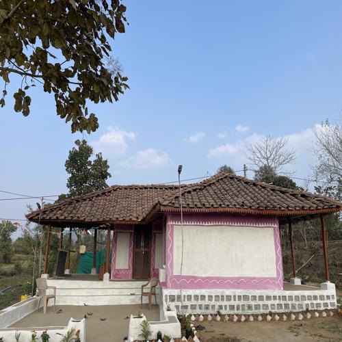 Prasanna Homestay, Chaugan